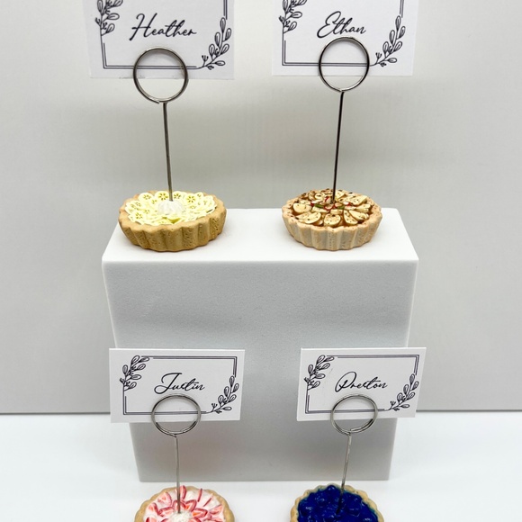 Fruit Tart Place Card Holders - Set of 4 - Apple, Banana, Blueberry, Strawberry - Picture 6 of 16